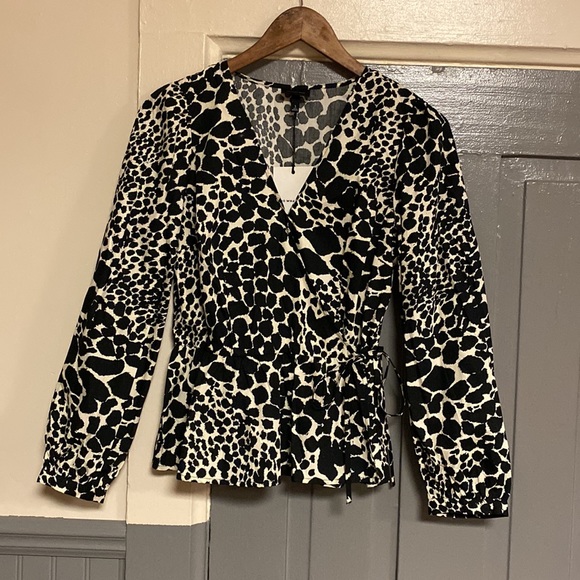 Who What Wear Tops - NWT Who What Wear Swirling Leopard Print Wrap Front Peplum Blouse